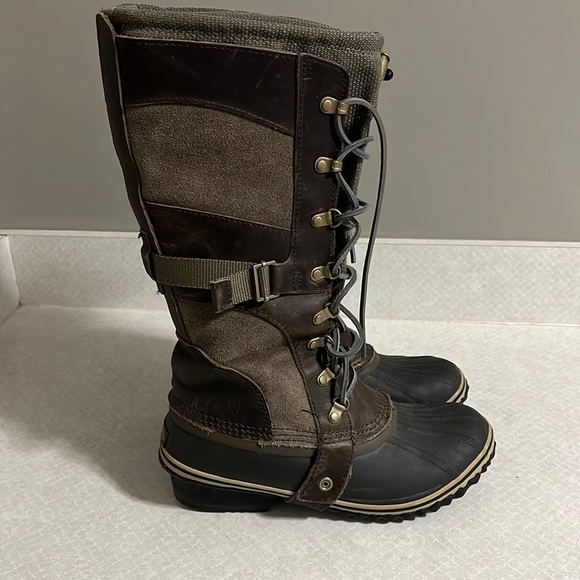 Sorel Shoes - Sorel size 9